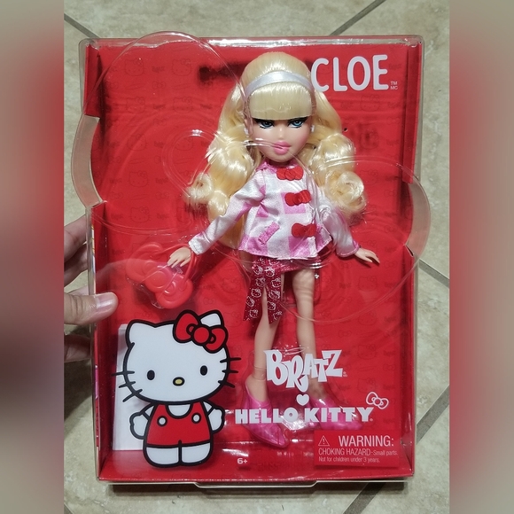 Bratz x Hello Kitty (Yasmin, Jade, & Cloe) Full Set Of 3 Dolls - Picture 5 of 5
